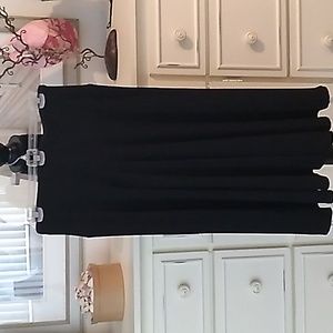 Black flaired skirt M